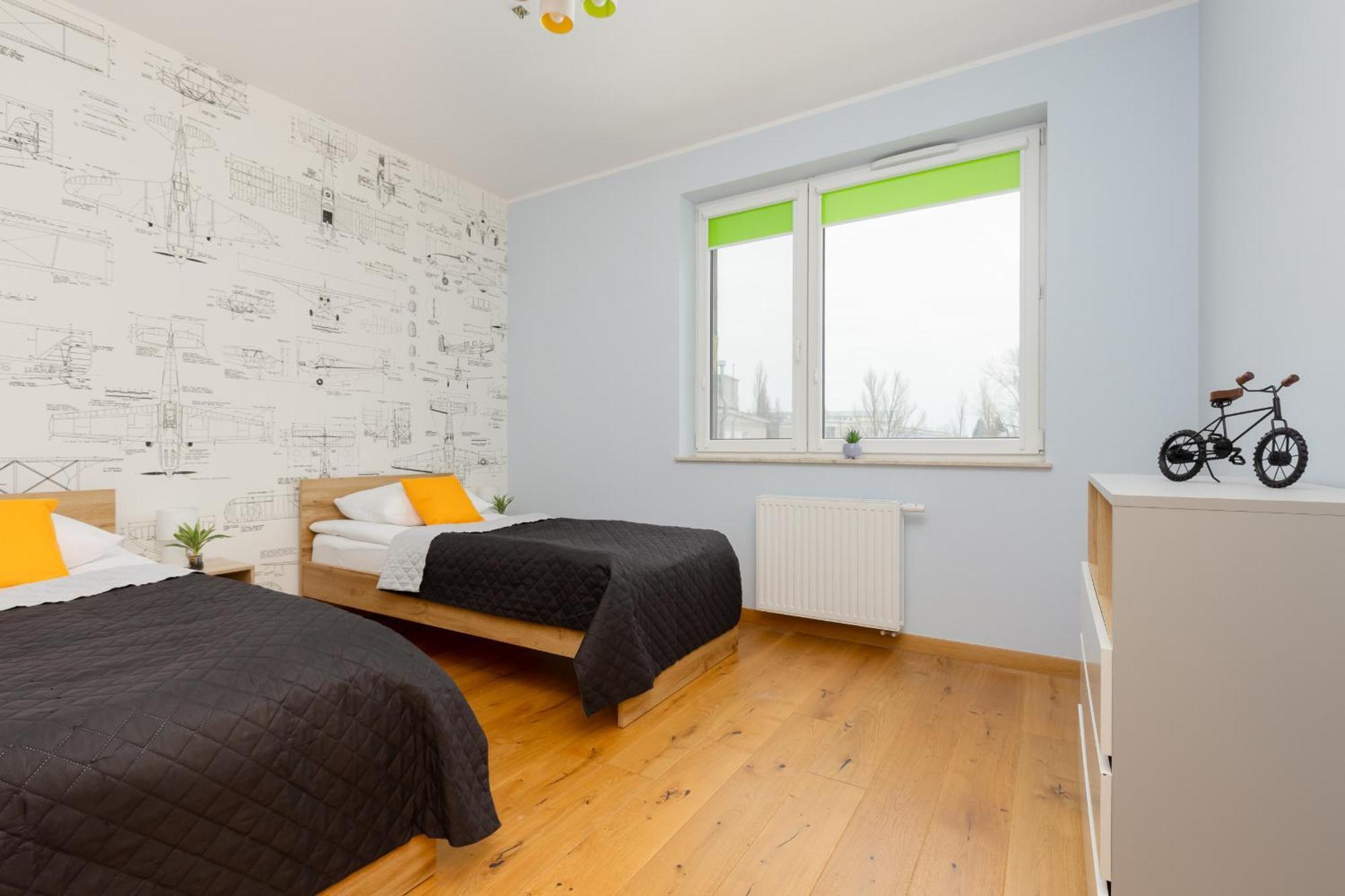 2 Bedroom Beautiful Surroundings Miedzyborska Street By Renters Apartment Warschau
